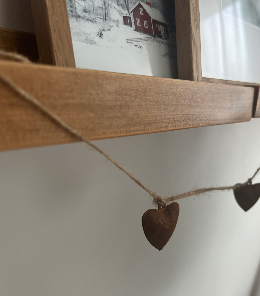 FARMHOUSE HEART GARLAND