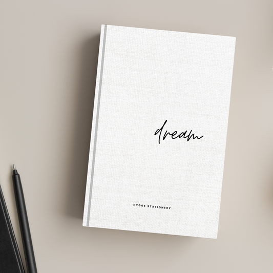 DREAM: A MINIMALIST MOTIVATIONAL NOTEBOOK