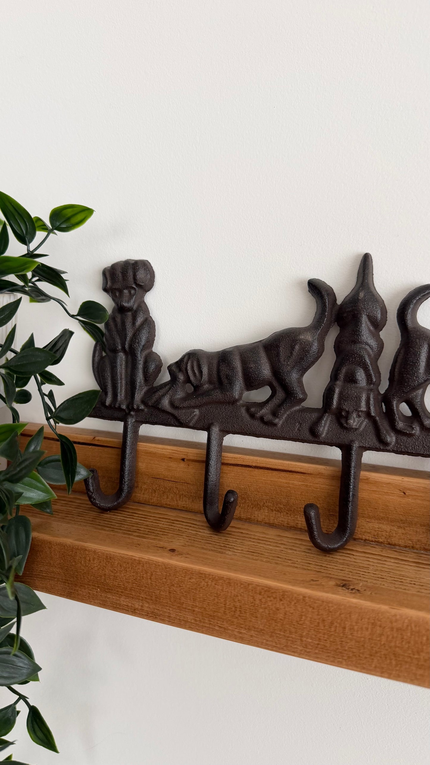 Cast Iron Dog Hook Hanger