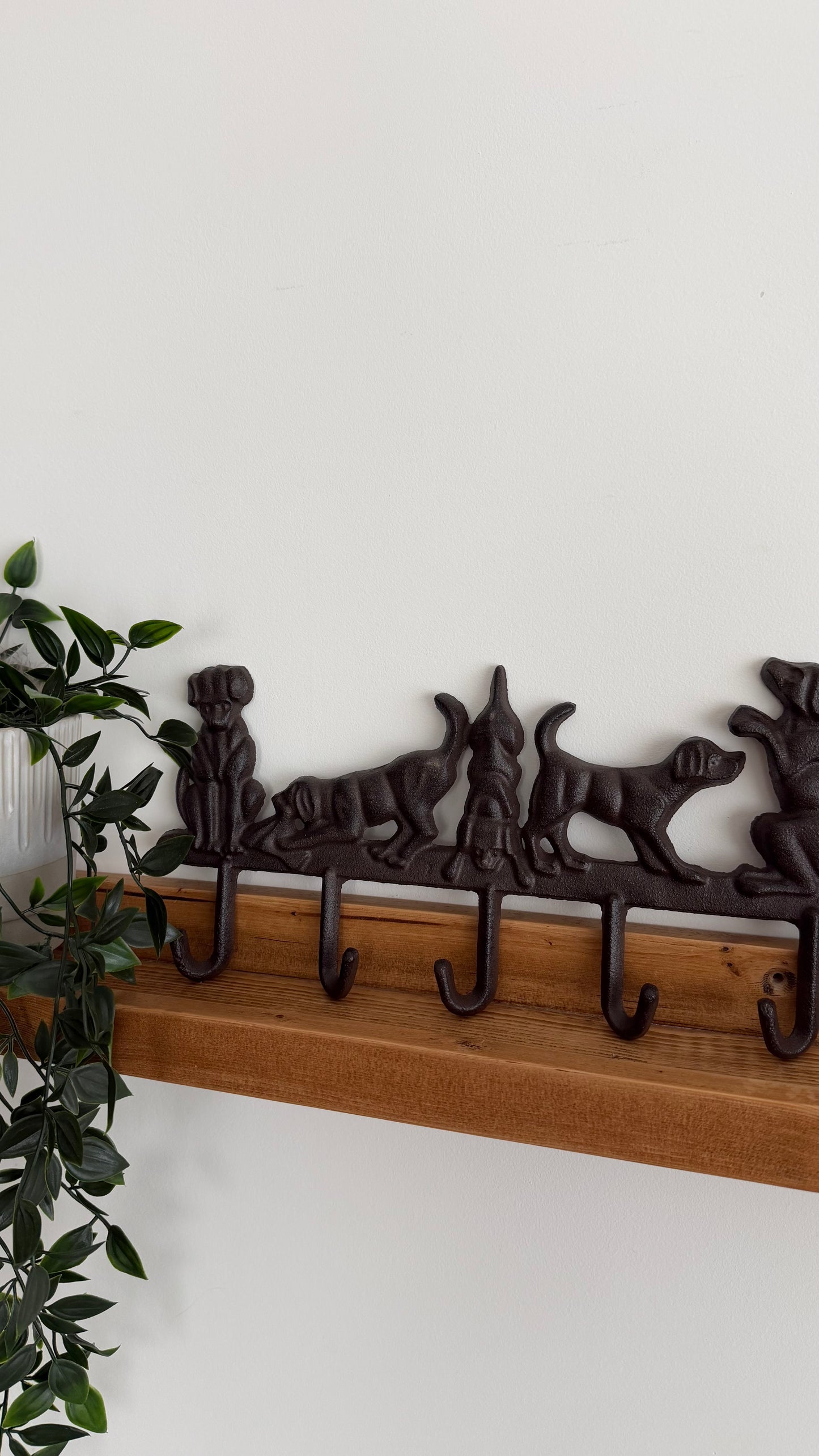 Cast Iron Dog Hook Hanger