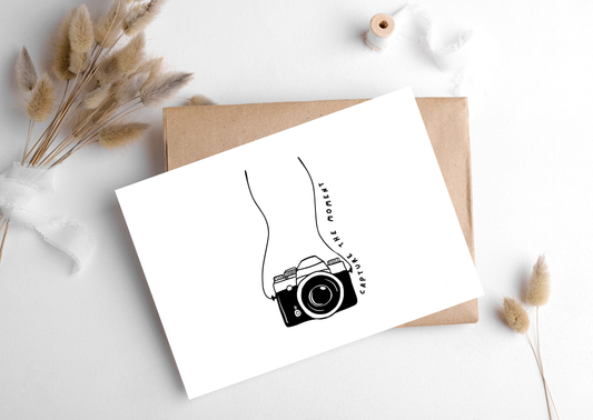 CAPTURE THE MOMENT CARD
